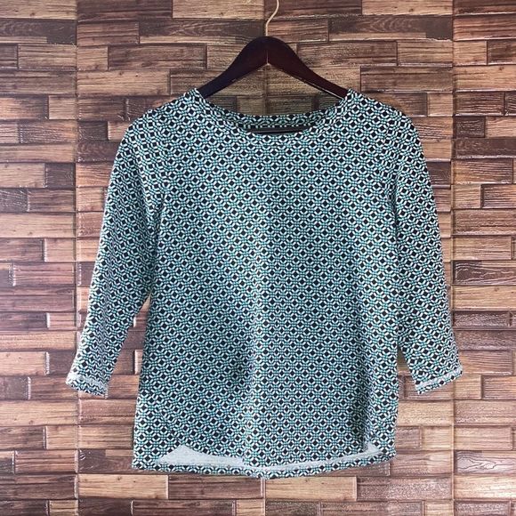 EUC Women’s Bundle of 6 Small Petite Talbots Tops 3 Tees & 3 Sweaters - Picture 6 of 11